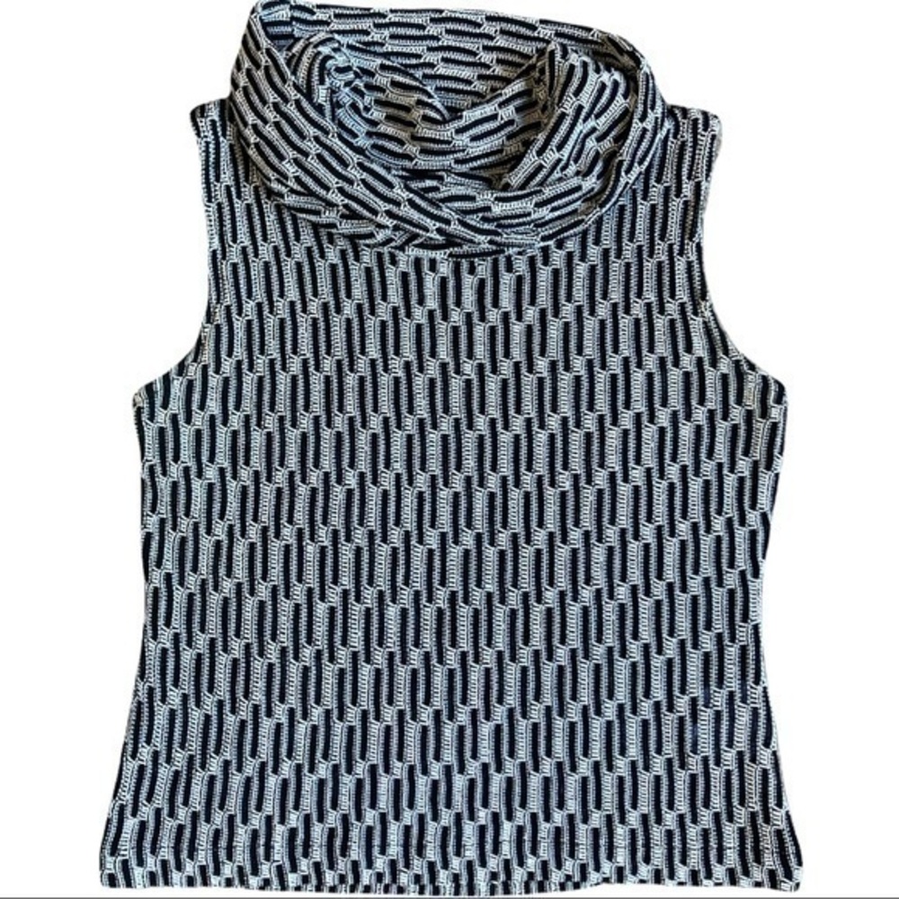 Jones New York size medium Cal neck sleeveless top black & white, texture